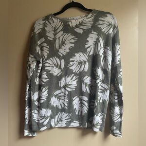 J.Jill Linen Blend Palm Leaf Top Size XS beachy vacation